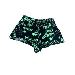 Monster snooty shorts